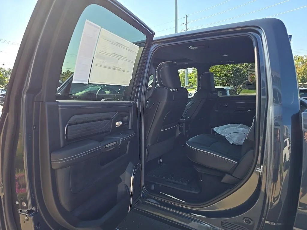 2026 RAM 2500 Limited - Photo 16