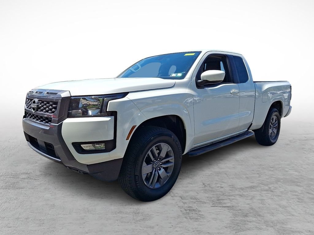 Used 2025 White Nissan SV image 3