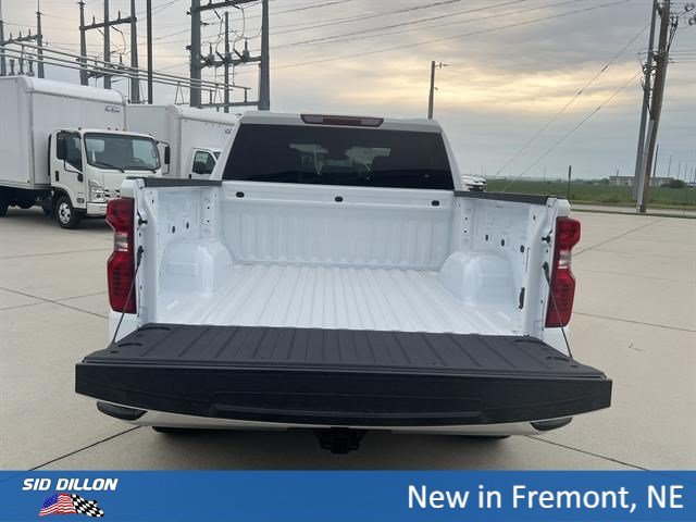 New 2026 Summit White Chevrolet LT image 7