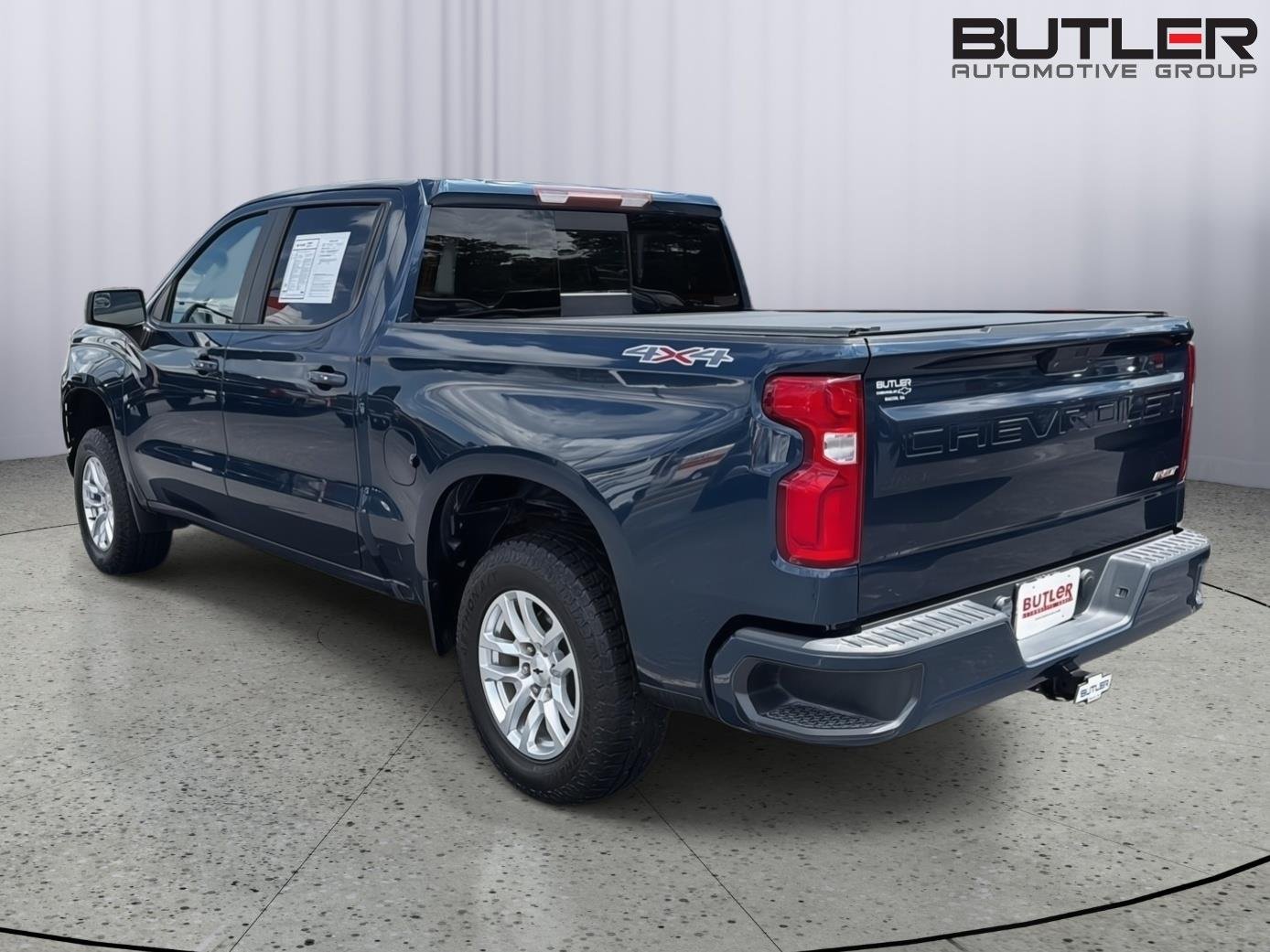 Used 2019 Northsky Blue Metallic Chevrolet RST image 4