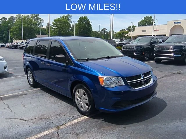 Used 2020 Blue Dodge SE image 7