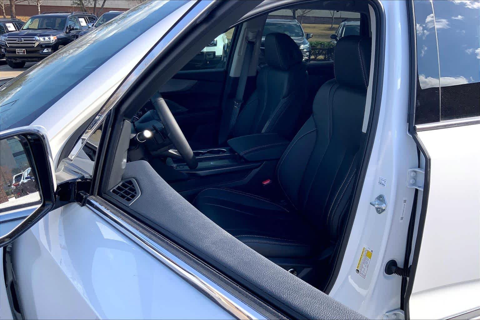 New 2026 Platinum White Pearl Acura w/Technology Package image 17