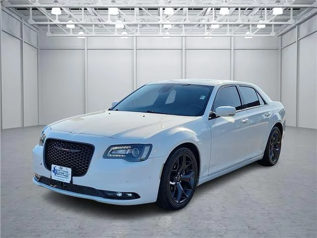 Used 2022 White Chrysler S Rear-Wheel Drive image 1