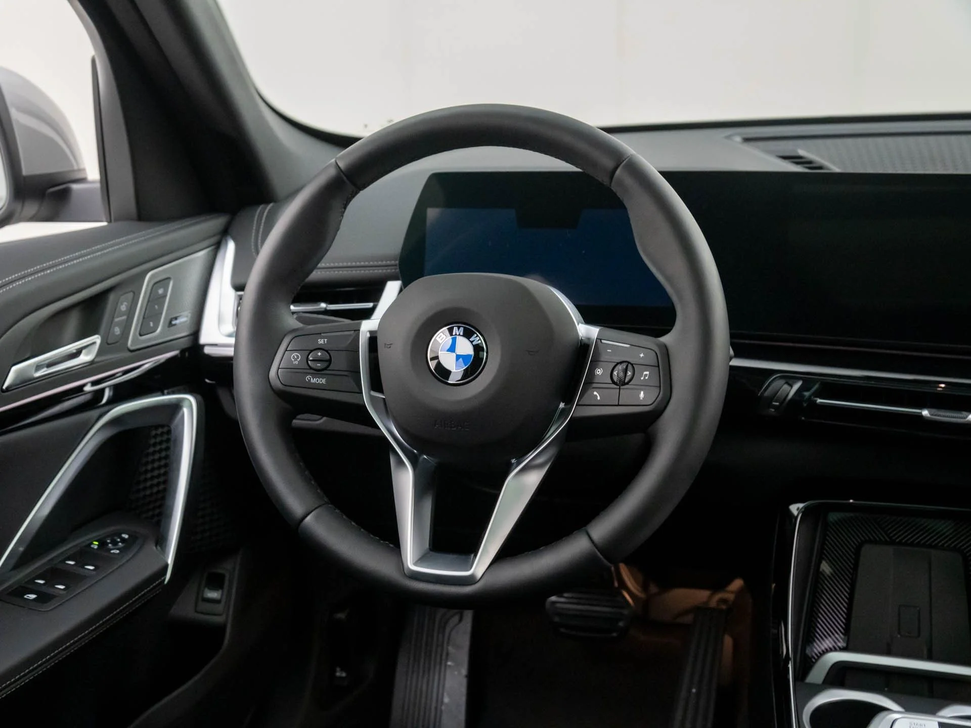 New 2026 Silver BMW xDrive28i image 11