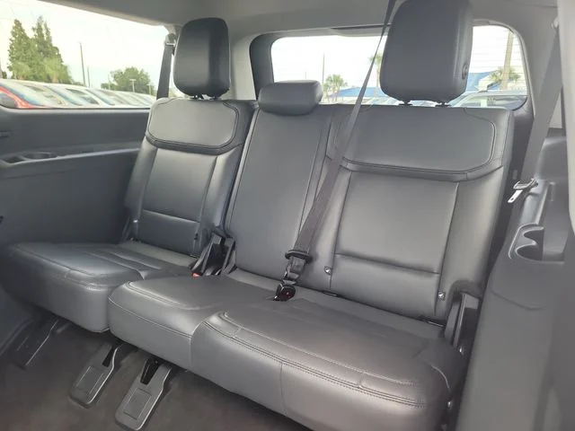 New 2026 Silver Metallic Ford Active image 17