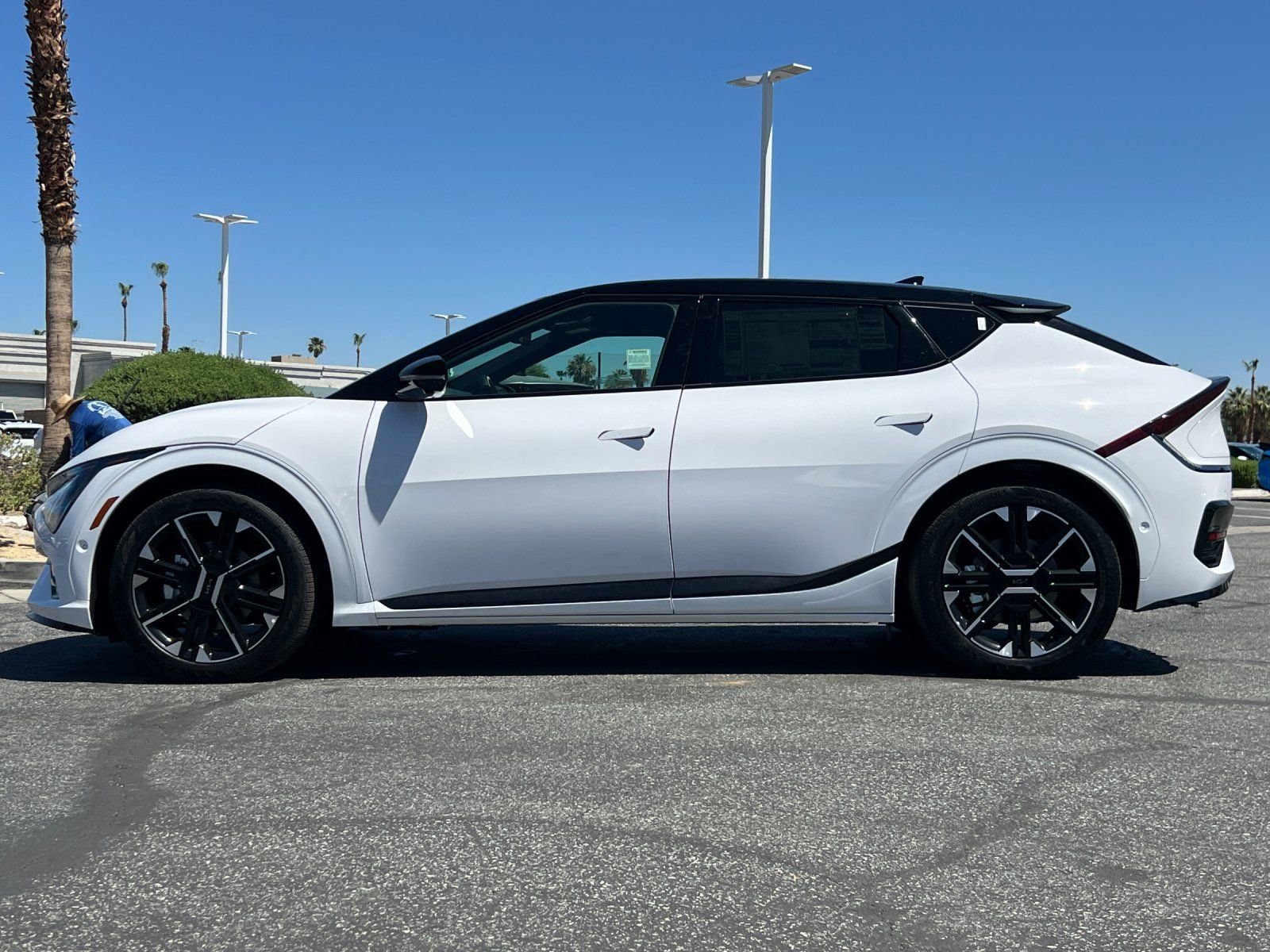 New 2026 Glacial White Pearl / Black Ro Kia GT-Line AWD image 6