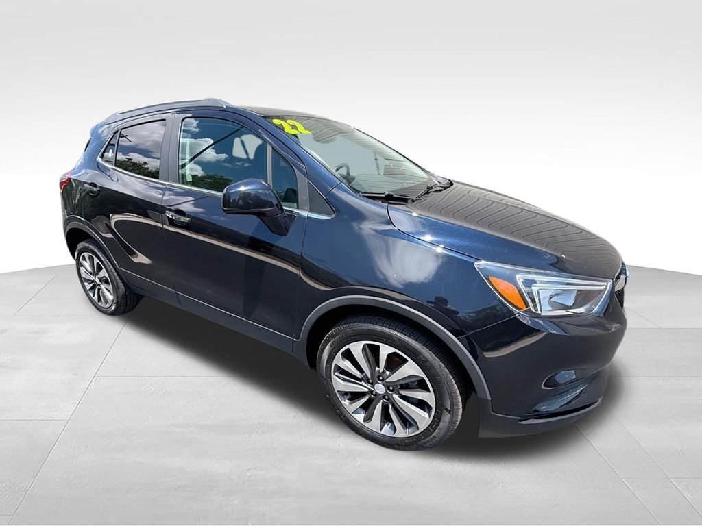 Used 2022 Blue Buick Preferred image 2