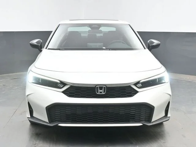 Used 2025 White Honda Sport image 2