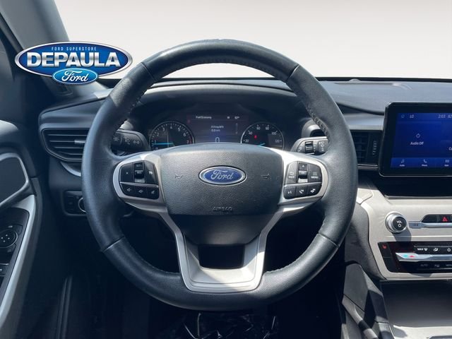 Used 2023 Black Metallic Ford XLT image 15