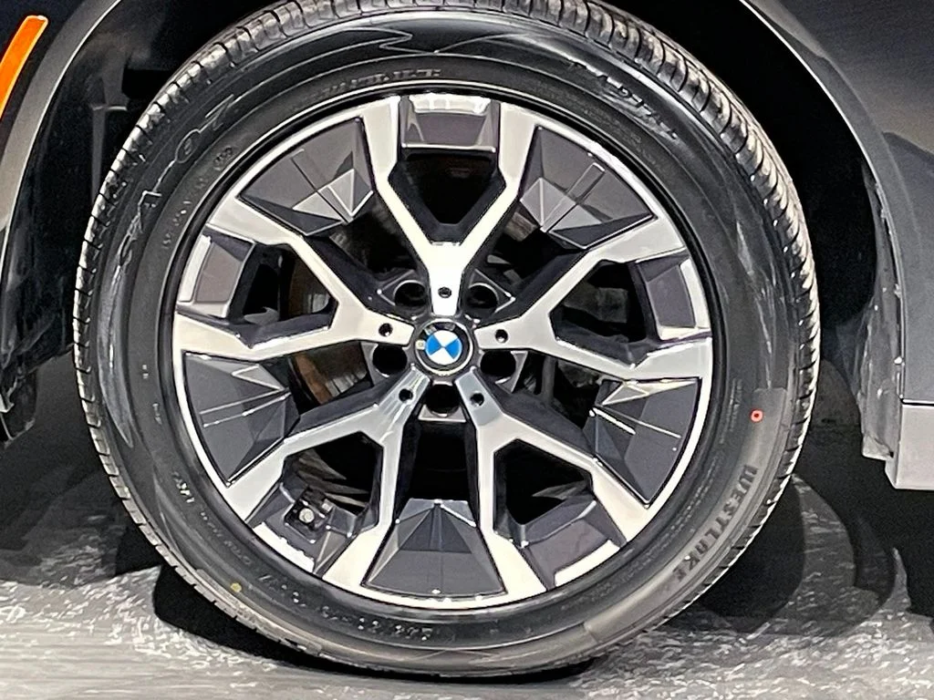 Used 2026 Black BMW 30 xDrive image 34