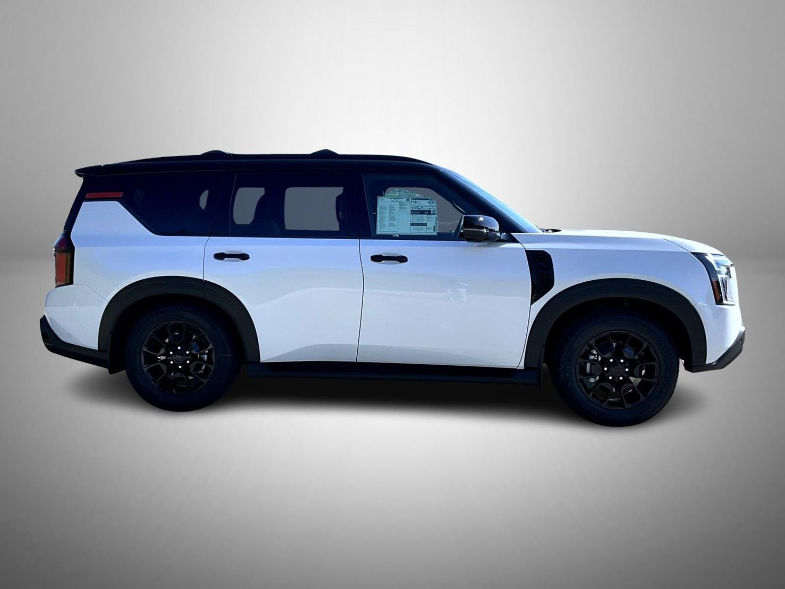 New 2026 Aspen White TriCoat / Super Black Two-tone Nissan PRO-4X image 4