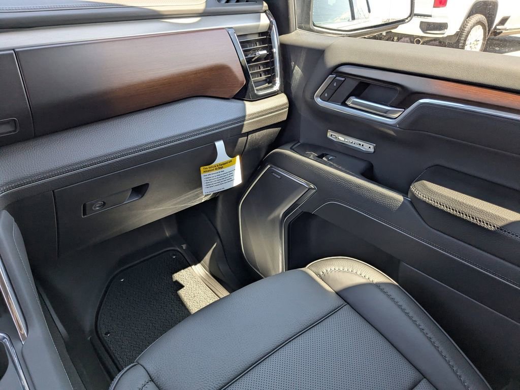 2026 GMC Sierra 1500 Denali - Photo 17