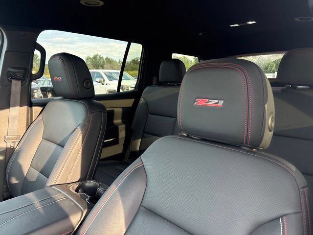 2025 Chevrolet Traverse Z71 - Photo 11