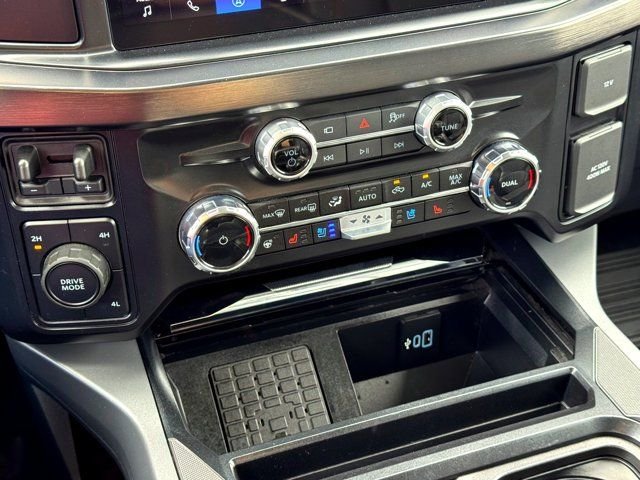 Used 2026 White Ford Lariat image 25