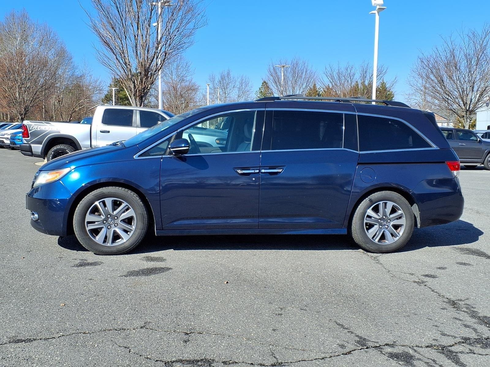 Used 2015  Honda  image 3
