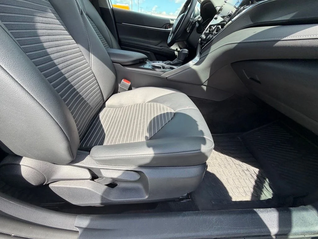 Used 2023 White Toyota SE image 32
