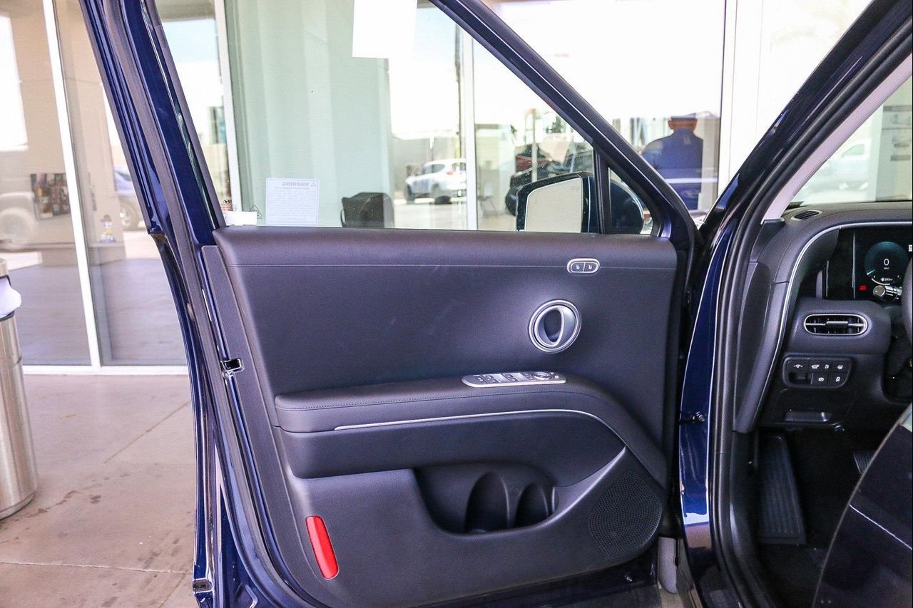 New 2026 Blue Hyundai SEL Premium image 24