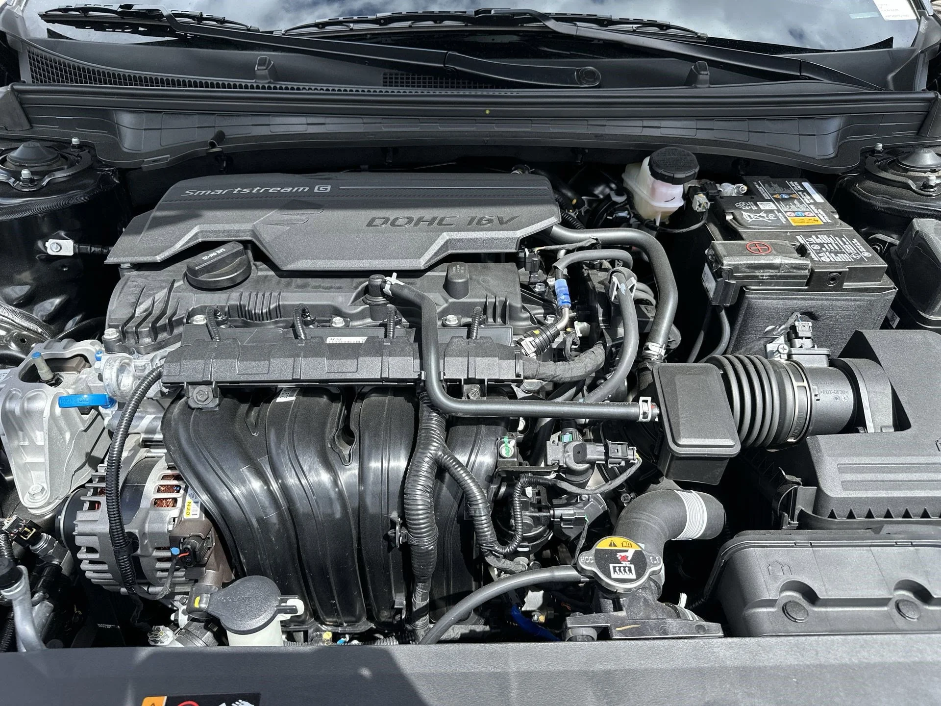 New 2026 Aurora Black Pearl Kia LX image 10