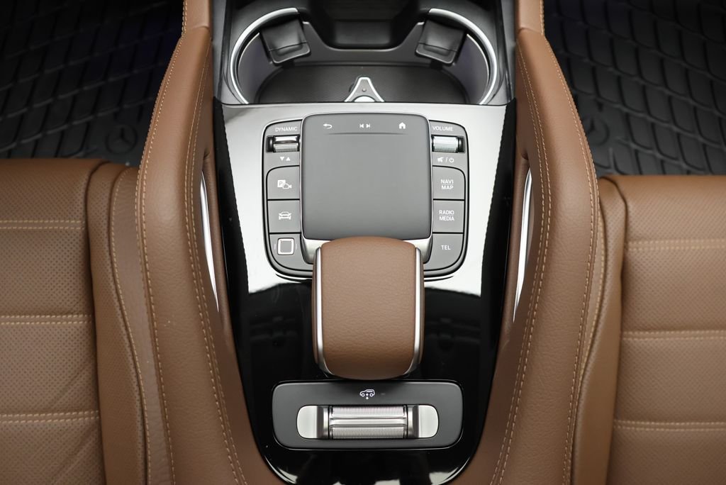New 2026 MANUFAKTUR Moonlight White Metallic Mercedes-Benz GLS 450 image 29