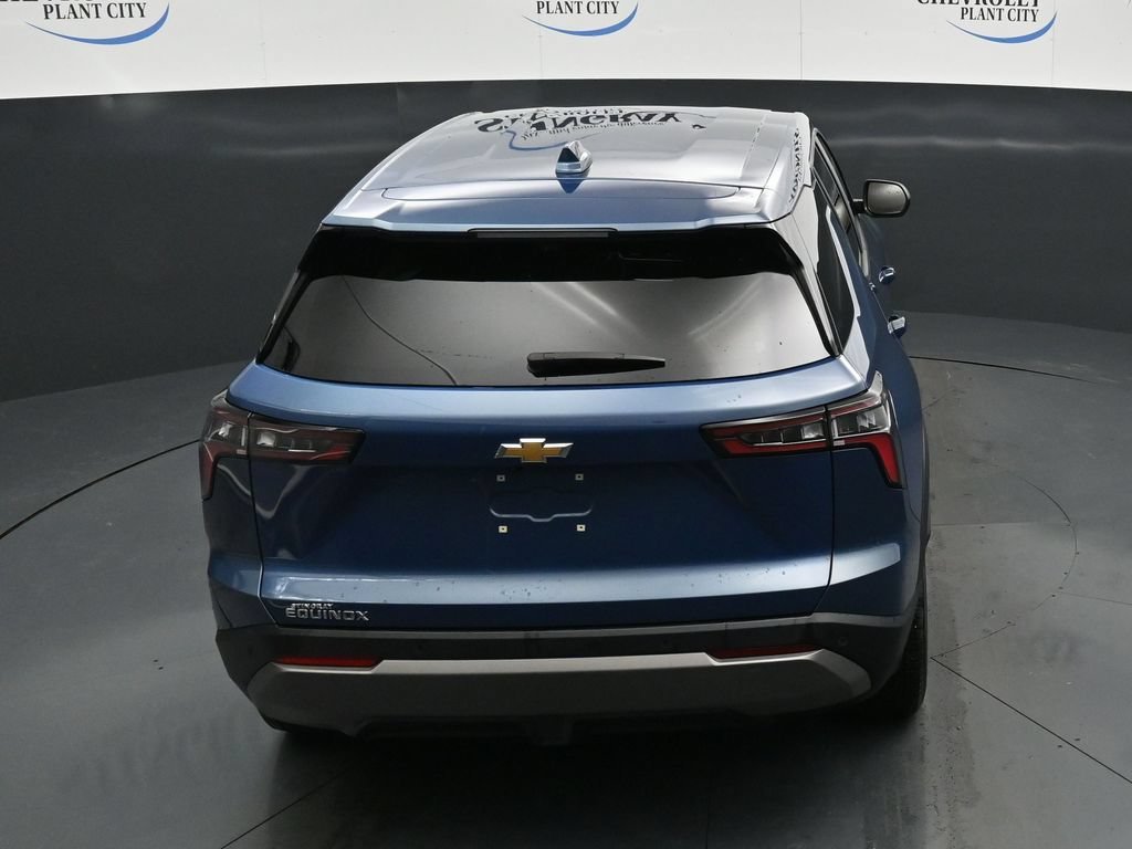 2025 Chevrolet Equinox LT - Photo 23