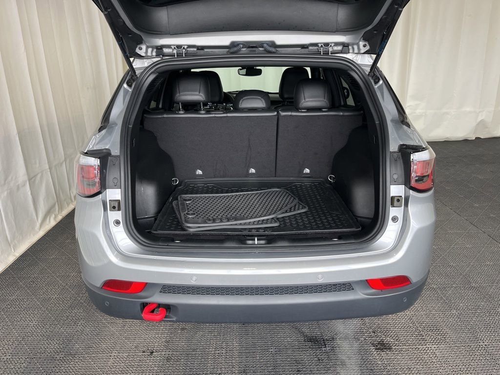 Used 2023 Silver Jeep Trailhawk image 23