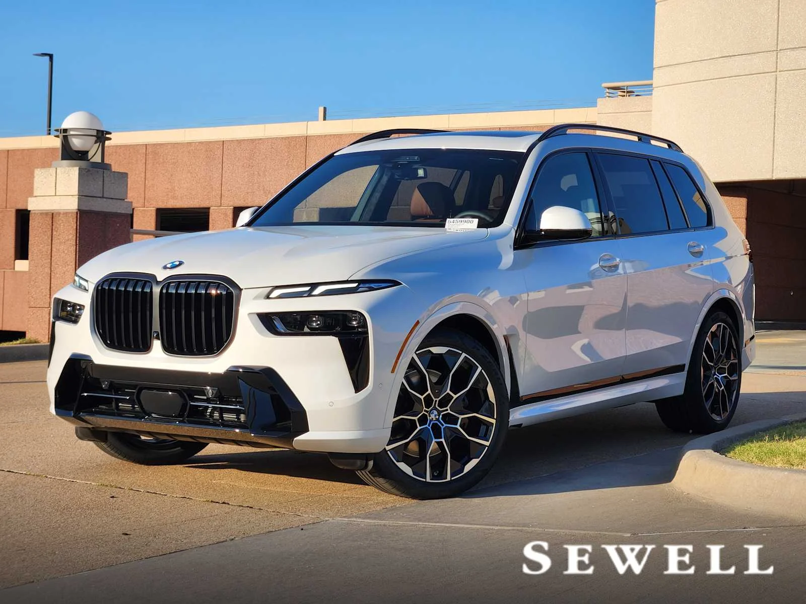 2027 BMW X7