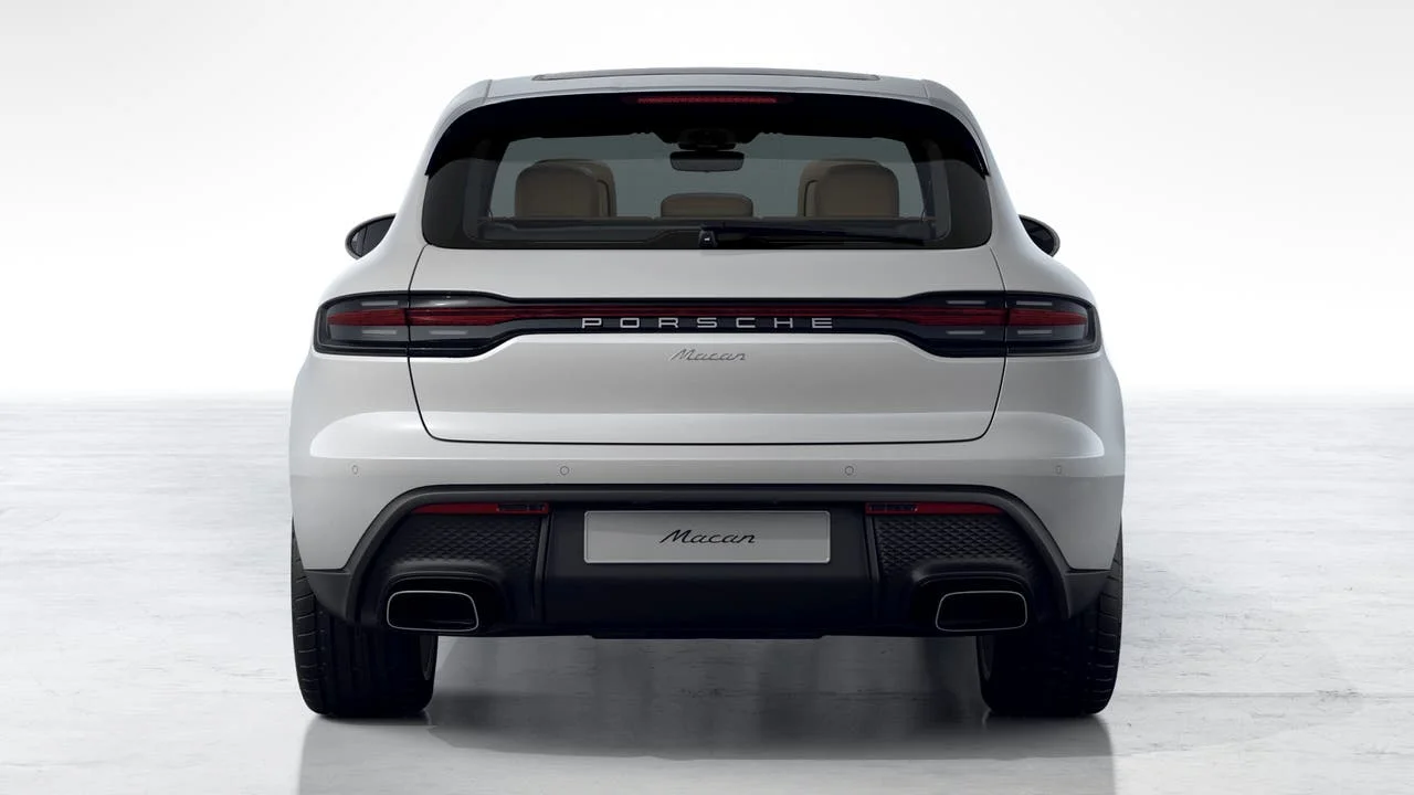 New 2026 Chalk Porsche  image 7