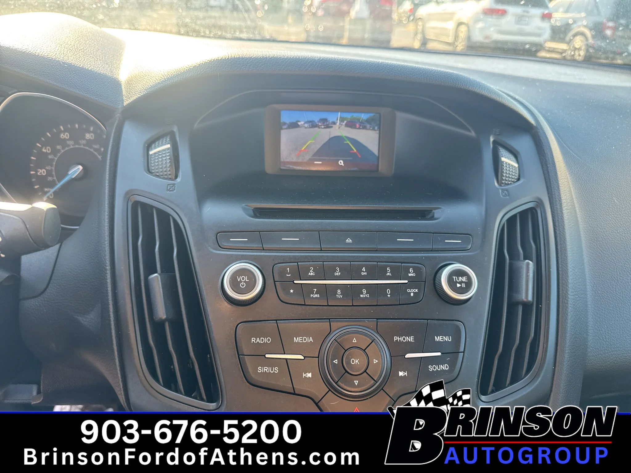 Used 2017 Race Red Ford SE image 30