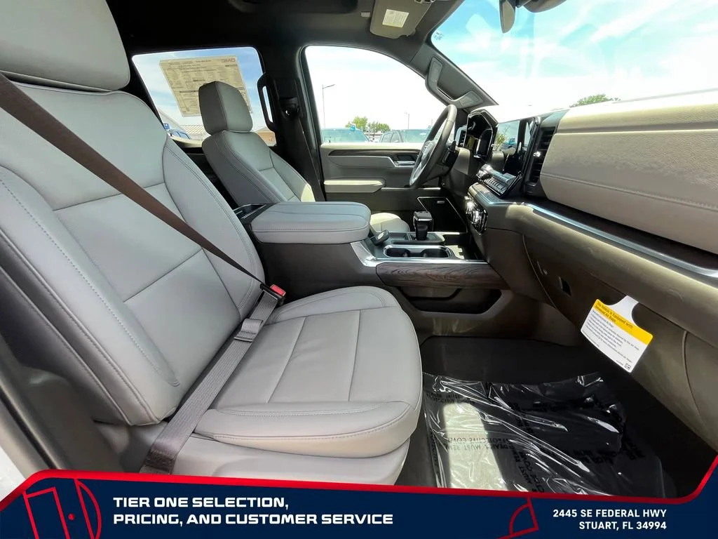 New 2026 Summit White GMC SLT image 20