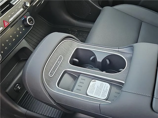 New 2027 Abyss Black Pearl Hyundai SEL Premium image 20