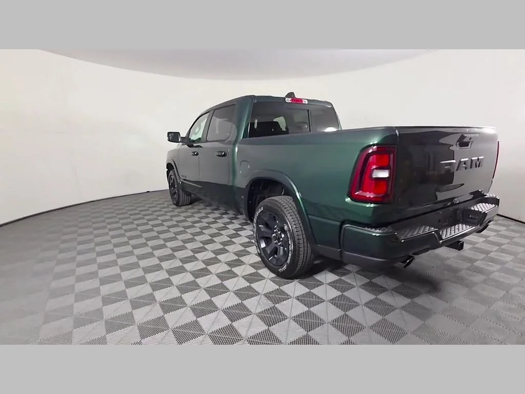 New 2026 Serrano-Green Metallic Exterior Paint RAM Big Horn image 32
