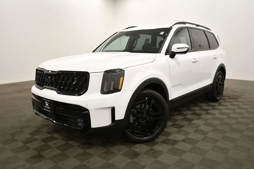 Certified 2025 Kia Telluride SX X-Line with VIN 5XYP5DGCXSG652953 for sale in Rochester, Minnesota