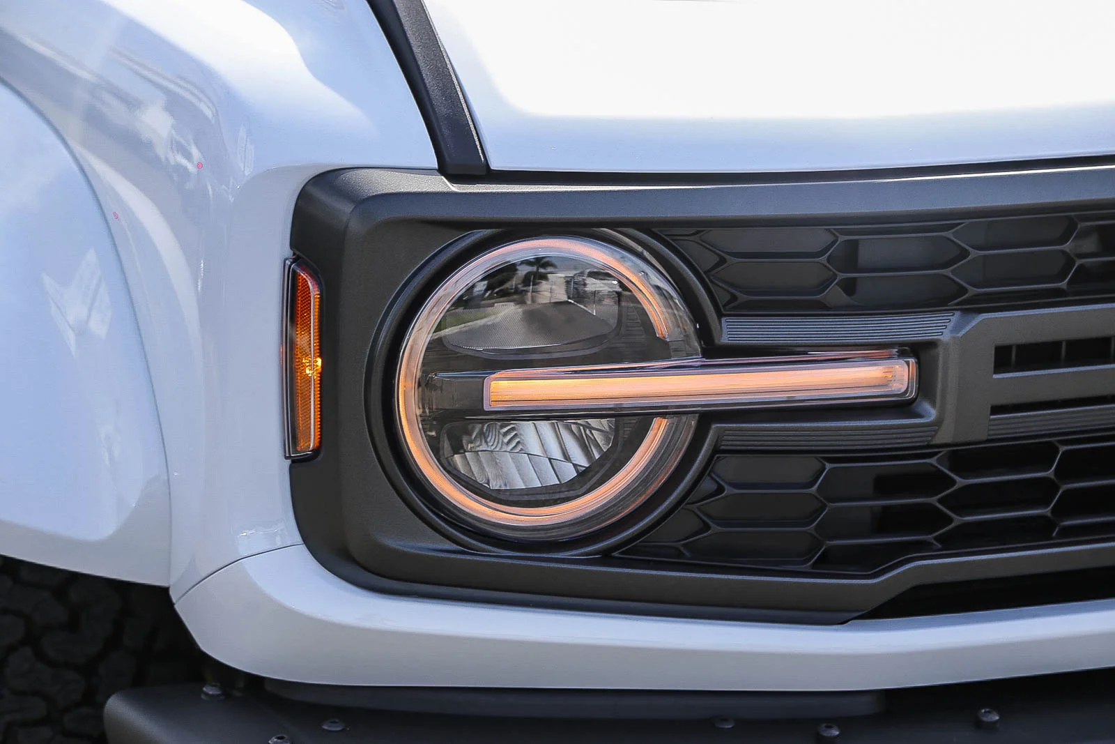 2025 Ford Bronco 4-Door Raptor - Photo 4