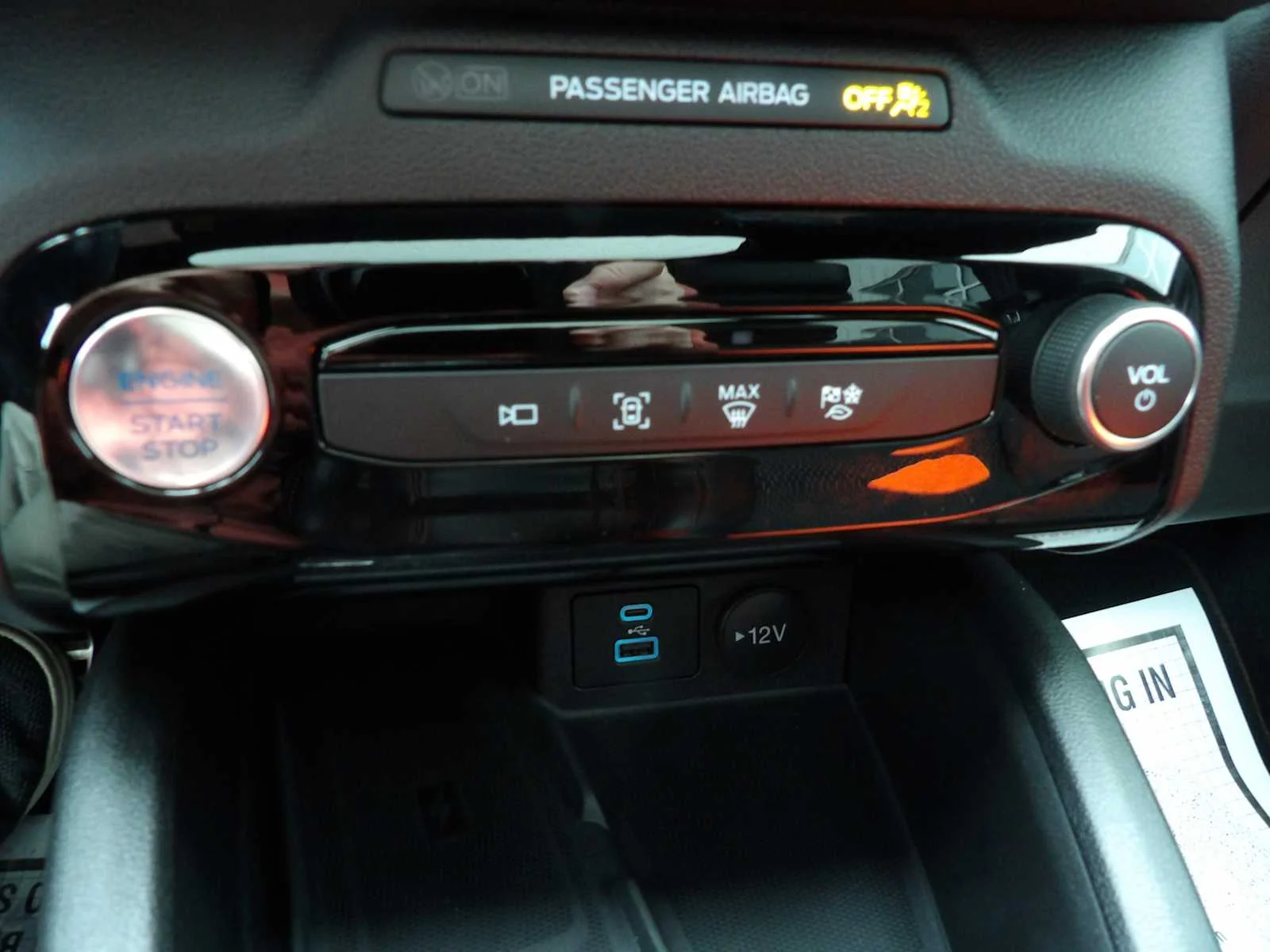 Used 2023 Vapor Blue Metallic Ford ST-Line Select image 23