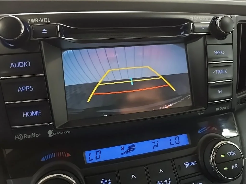 Used 2018 Black Toyota XLE image 24