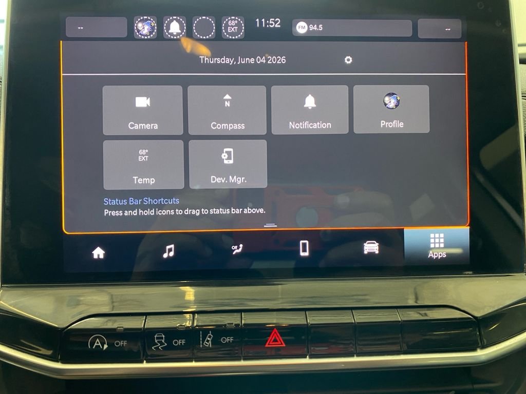 Used 2022 Silver Jeep Trailhawk image 11