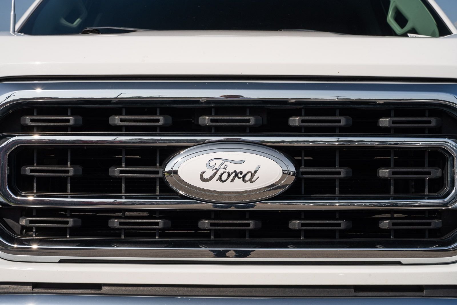 Certified Used 2021  Ford XLT image 3