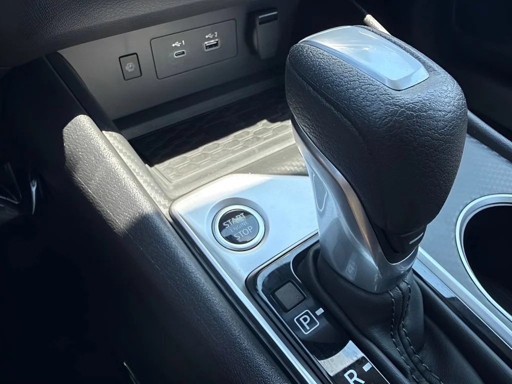 Used 2025 White Nissan SV image 20