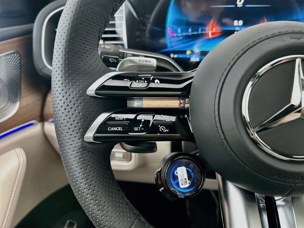 New 2026 Polar White Mercedes-Benz GLE 63 S AMG® image 11