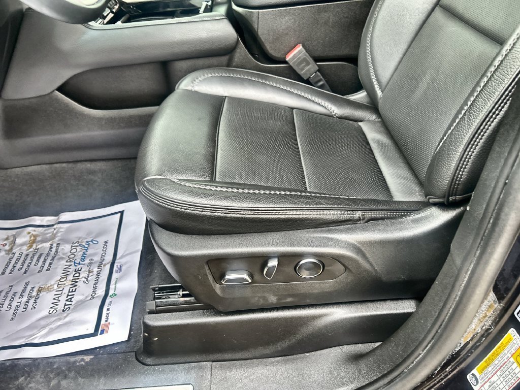 Used 2023 Gray GMC Denali image 18