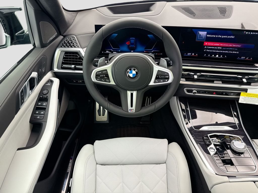 New 2026 Carbon Black Metallic BMW M60i image 10