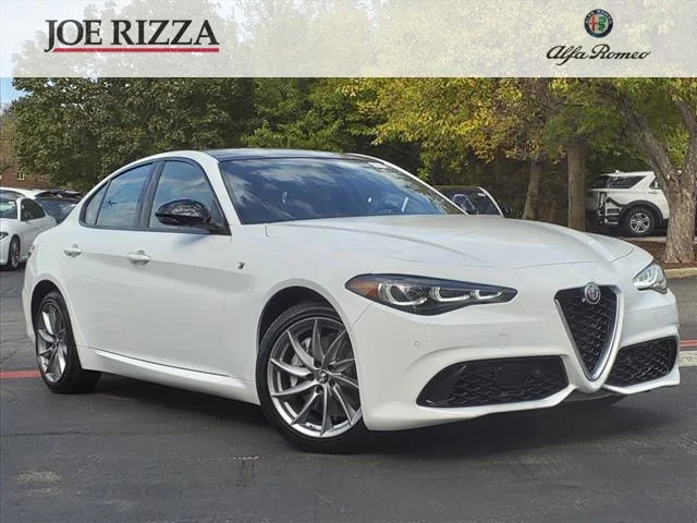 2024 Alfa Romeo Giulia Ti AWD's photo