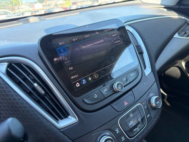 Used 2019 SUMMIT WHITE Chevrolet RS image 54