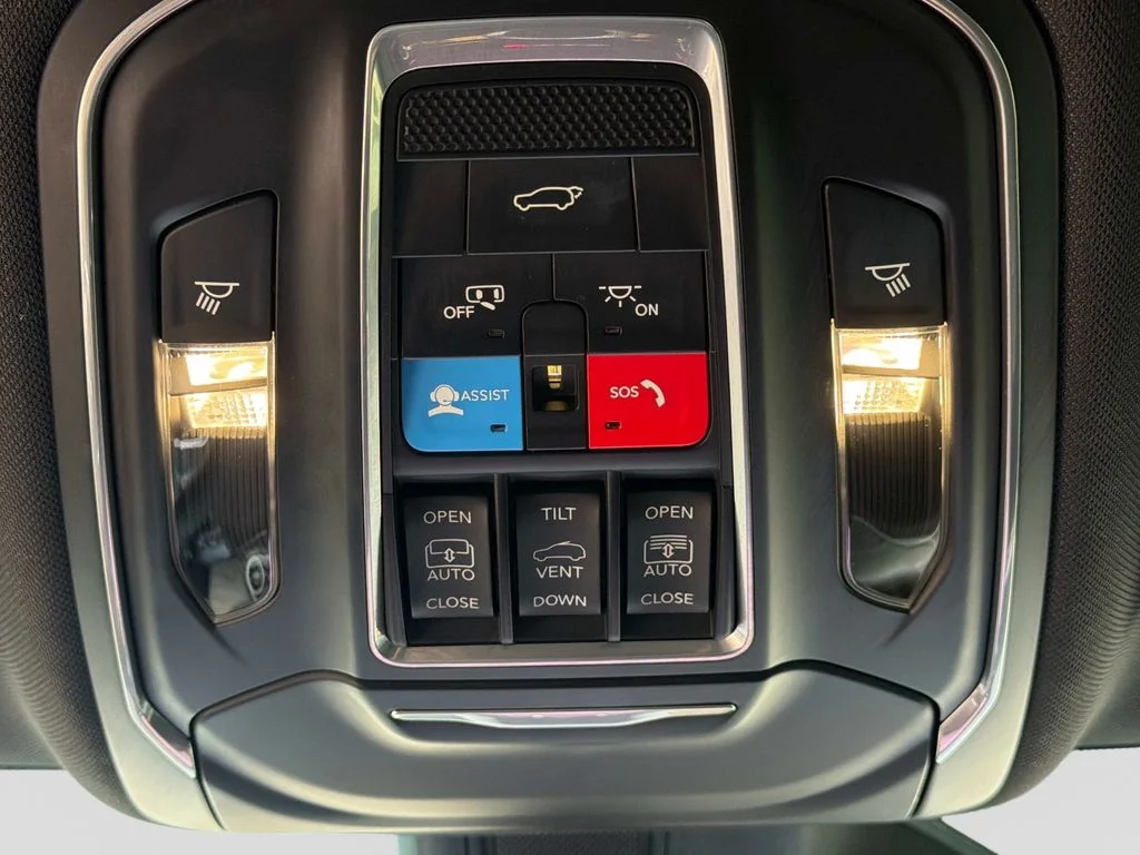 Used 2025 Red Jeep Limited image 35