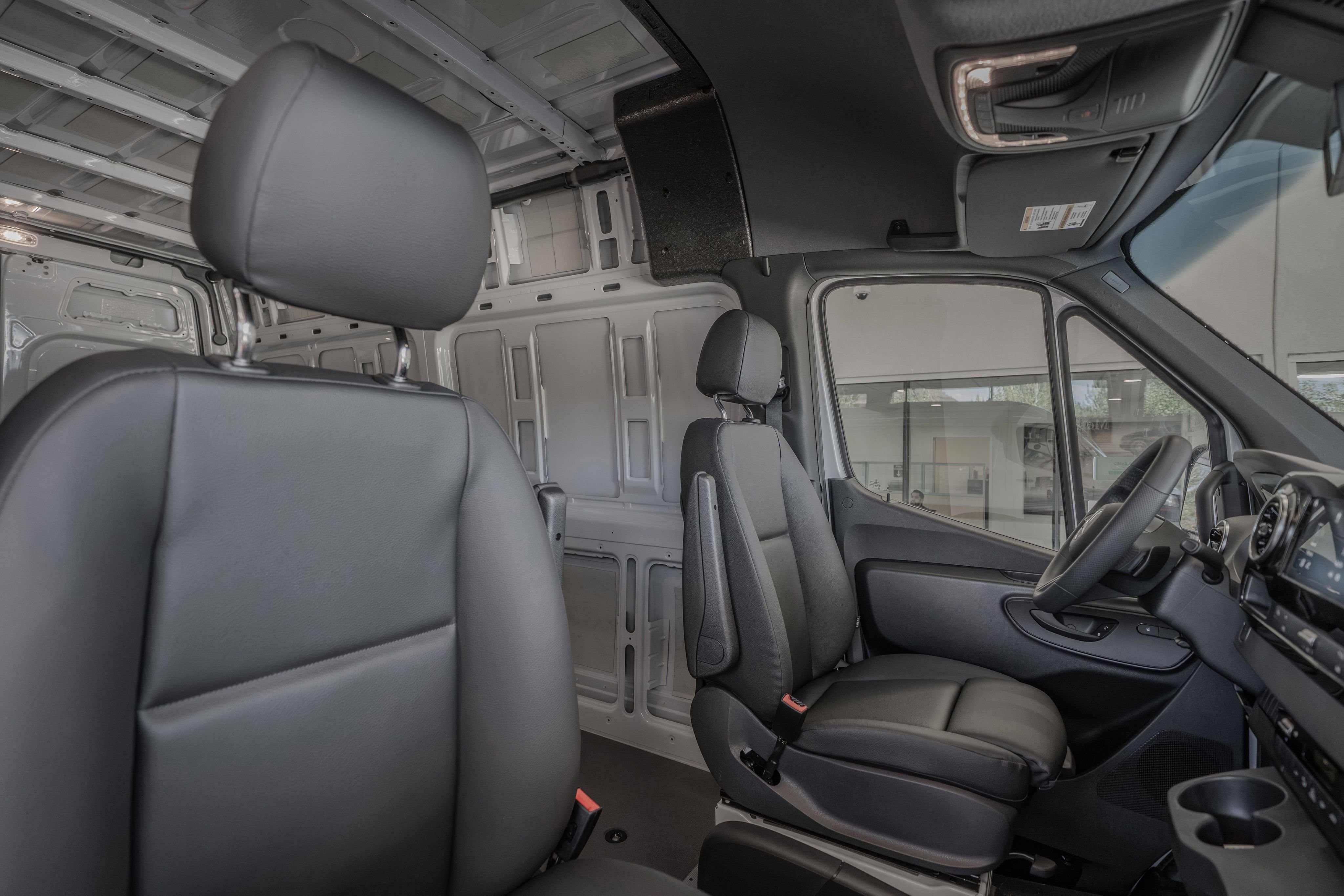 2025 Mercedes-Benz Sprinter Cargo Van Base - Photo 34