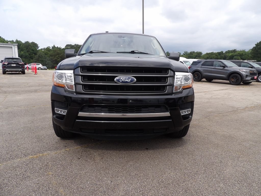 Used 2017 Shadow Black Ford Limited image 3