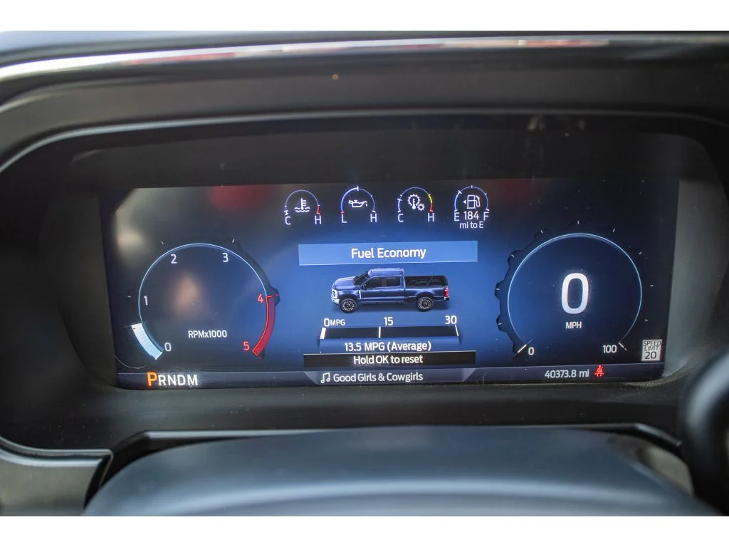 Used 2023 AGATE BLACK Ford LARIAT image 38