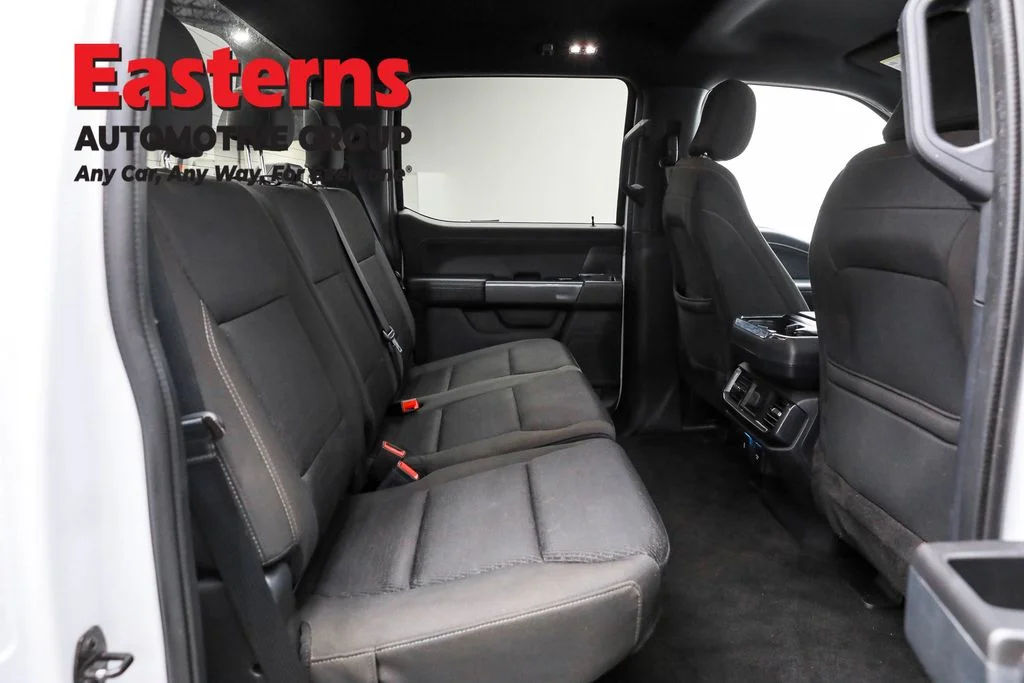 Used 2022 White Ford XLT image 24
