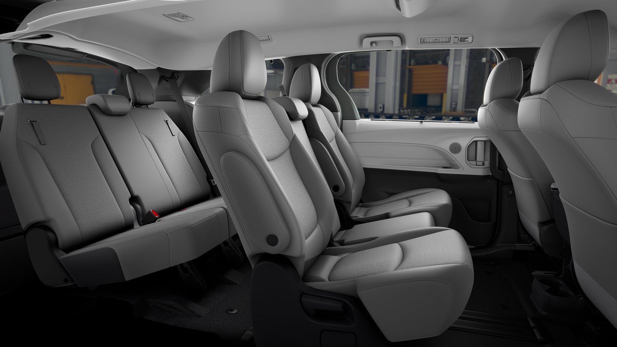 New 2026 Ice Cap Toyota LE image 21