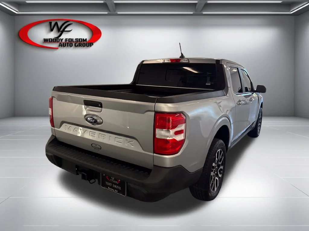 Used 2022 Silver Ford Lariat image 6